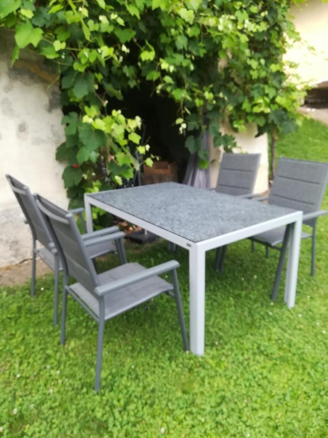 Apartma Pr' Stengarju Bohinjska Bela Exterior foto