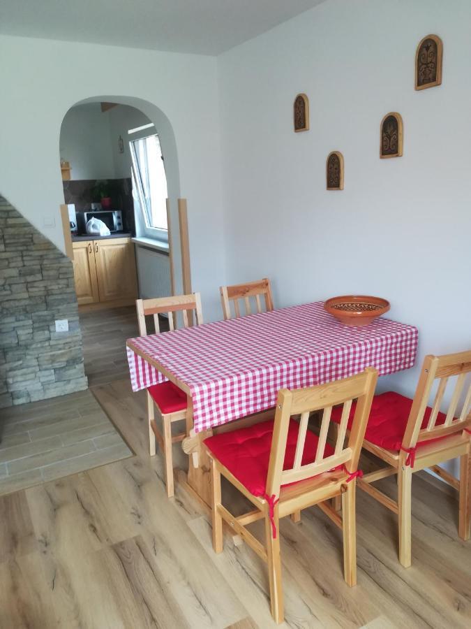 Apartma Pr' Stengarju Bohinjska Bela Exterior foto