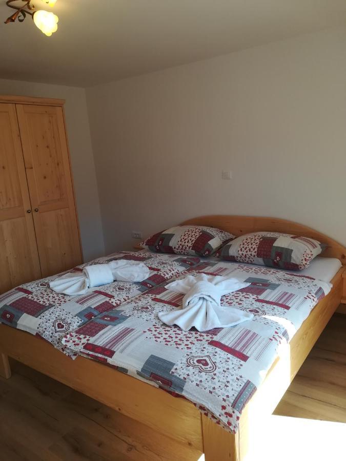 Apartma Pr' Stengarju Bohinjska Bela Exterior foto