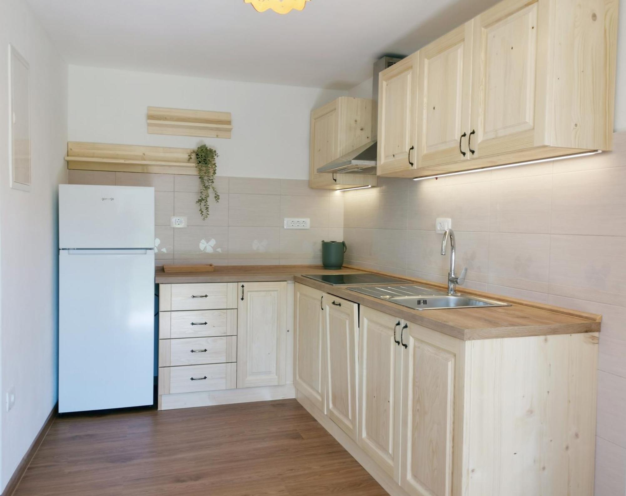 Apartma Pr' Stengarju Bohinjska Bela Exterior foto